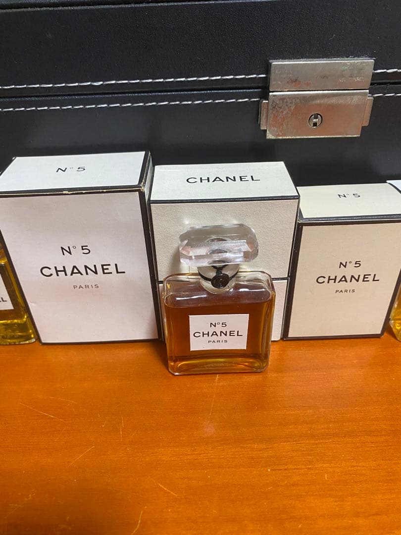 CHANEL N°5 N°19 香水セット16本