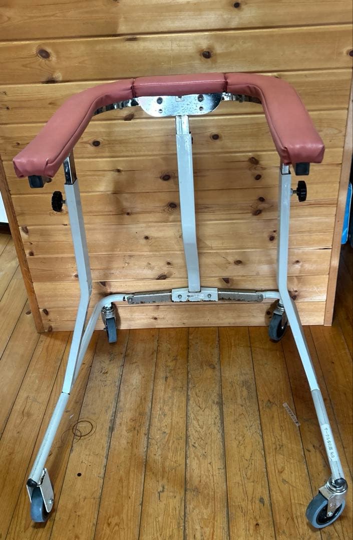 TY157 折りたたみ式歩行器 日進スチール製