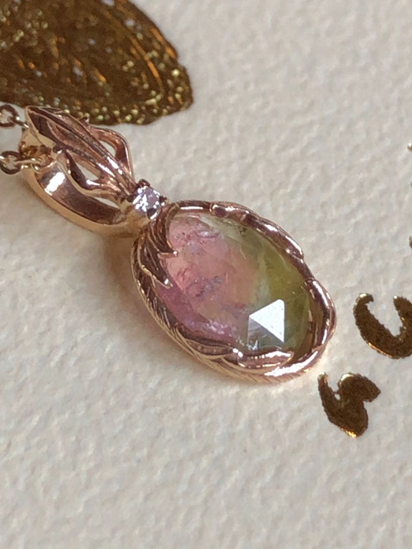 新品♡アガット K10 ダイヤモンド付きバイカラートルマリンチャーム