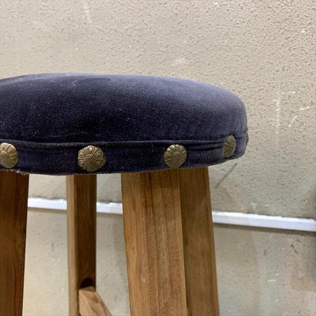 羅針盤の古材スツール（ネイビー）