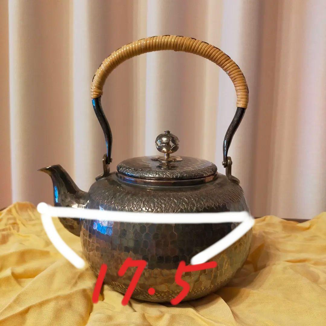 秀峯堂造　茶道具　銀いぶし仕上げ　急須　471g