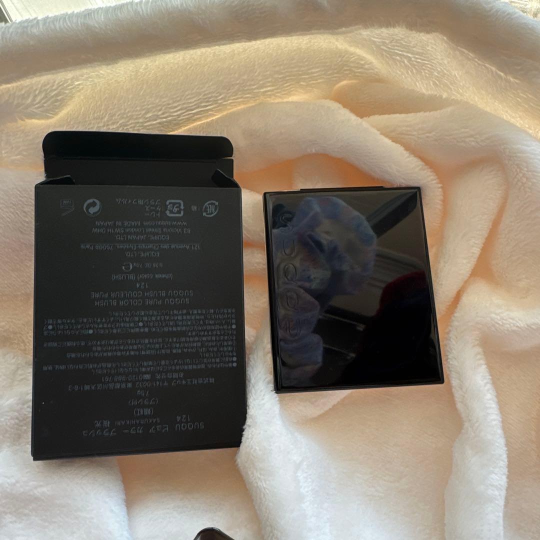 SUQQU スック ピュアカラーブラッシュ 124 桜光 限定色