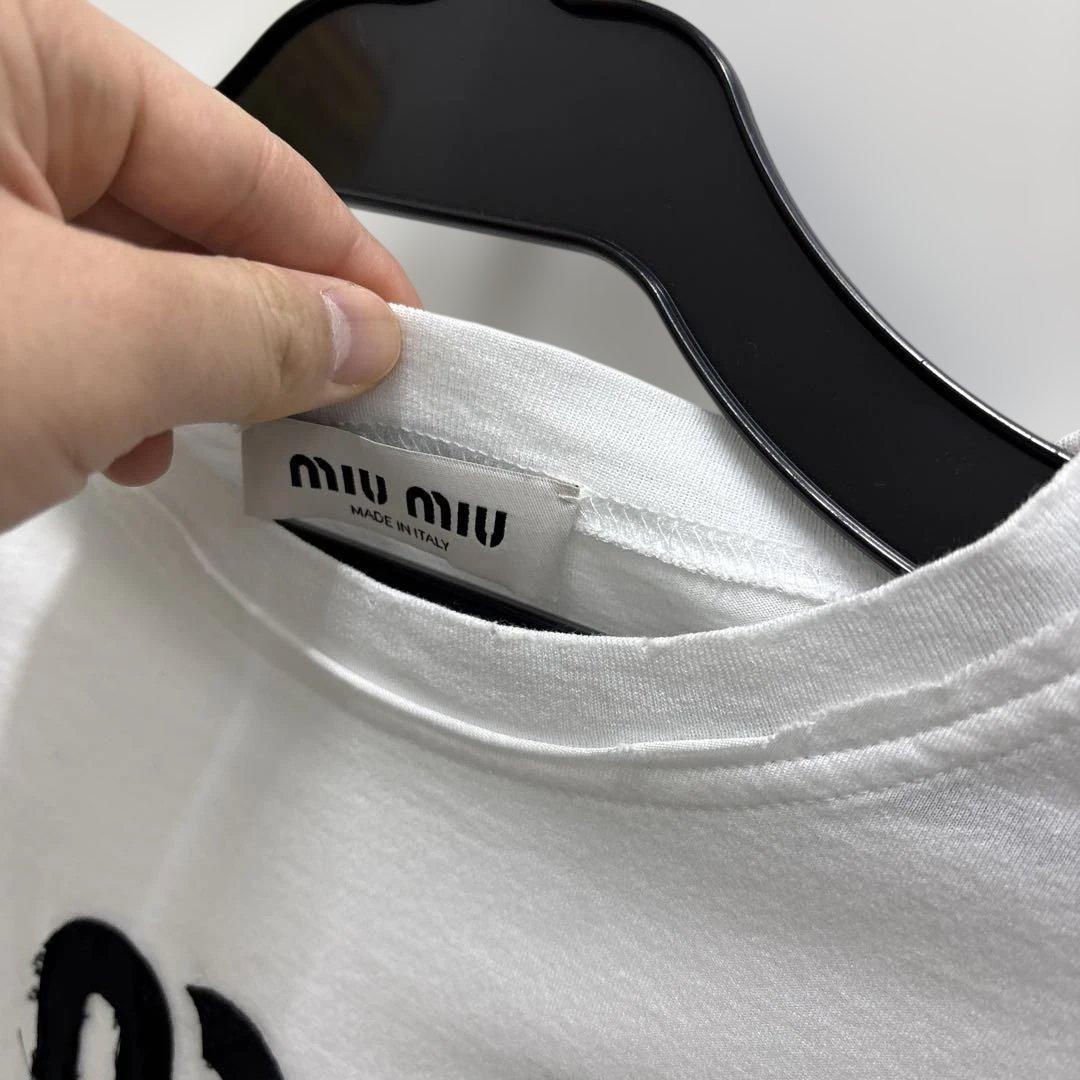 miumiuTシャツ