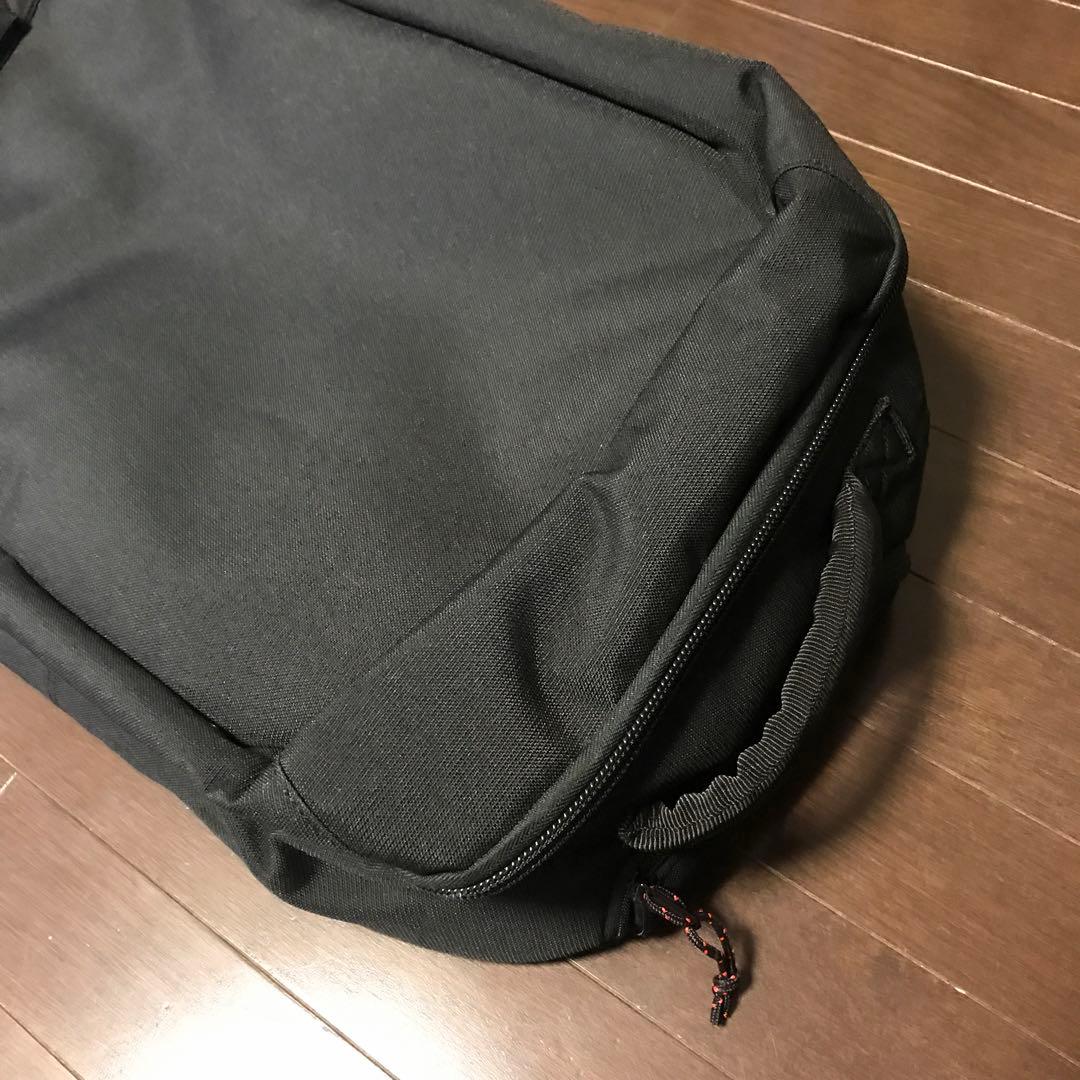 バートン　スノーボードバッグ　トラベルバッグ　キャスター付き