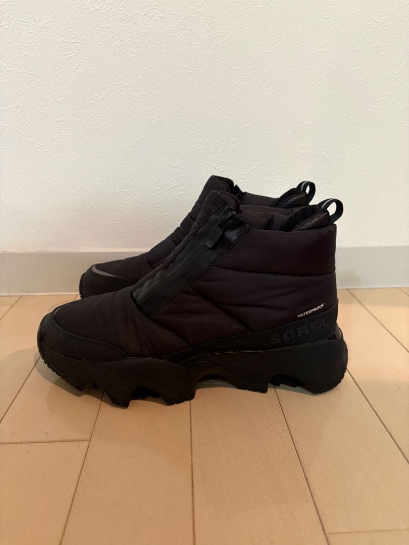 y*u様 SOREL ソレル キネティックインパクト スノーブーツ　黒 24.5