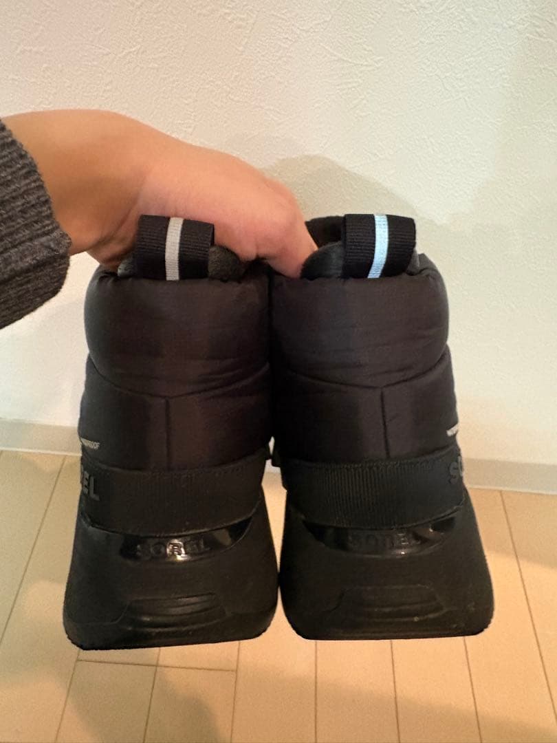 y*u様 SOREL ソレル キネティックインパクト スノーブーツ　黒 24.5