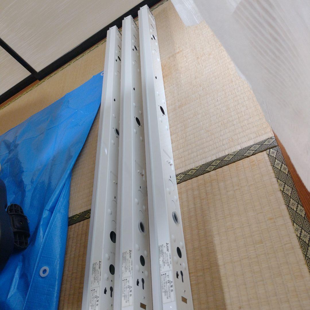 LEDベースライト　ケース、ライトユニット　キッチン、倉庫ライト　3本セット