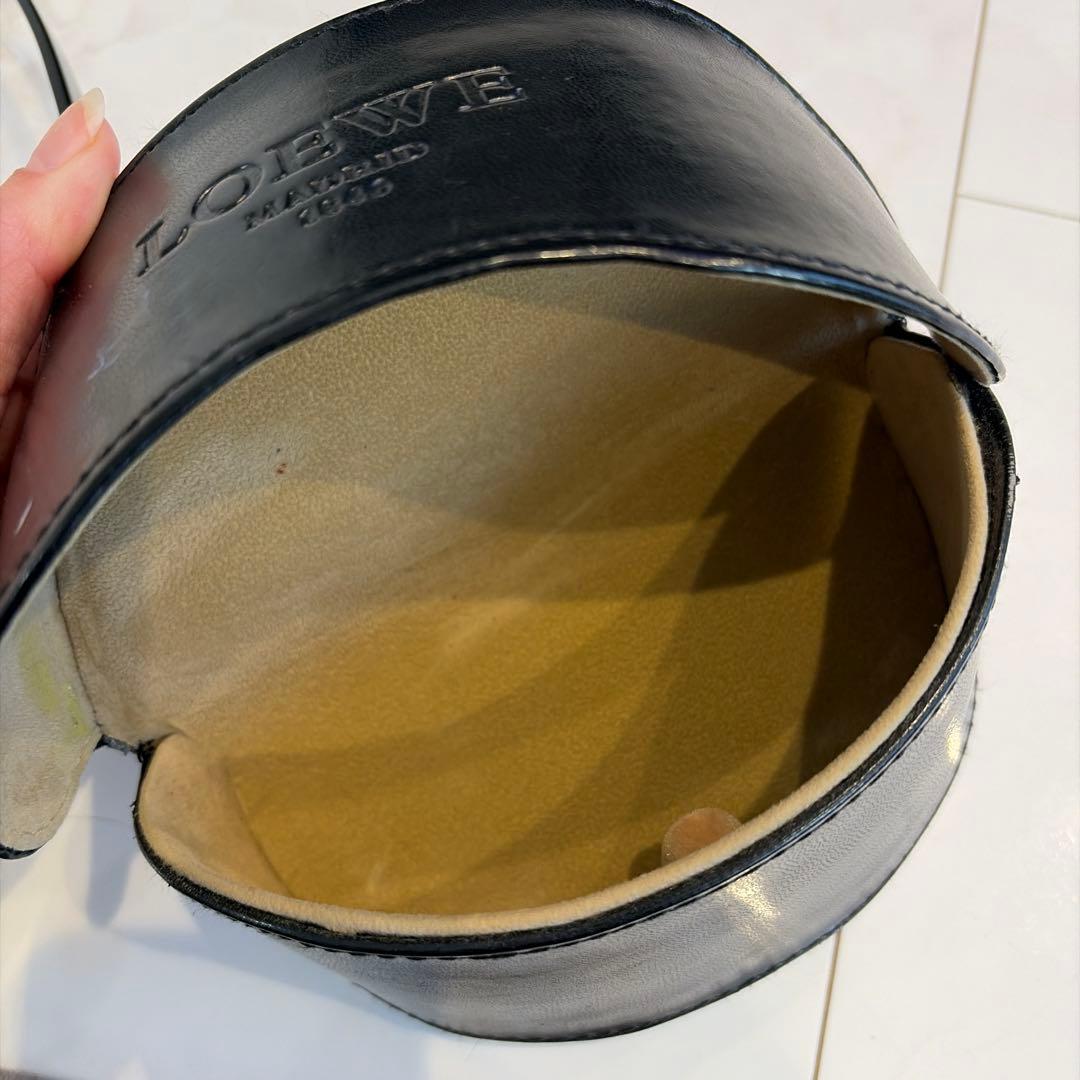 LOEWE ブラック サングラス ケース付き