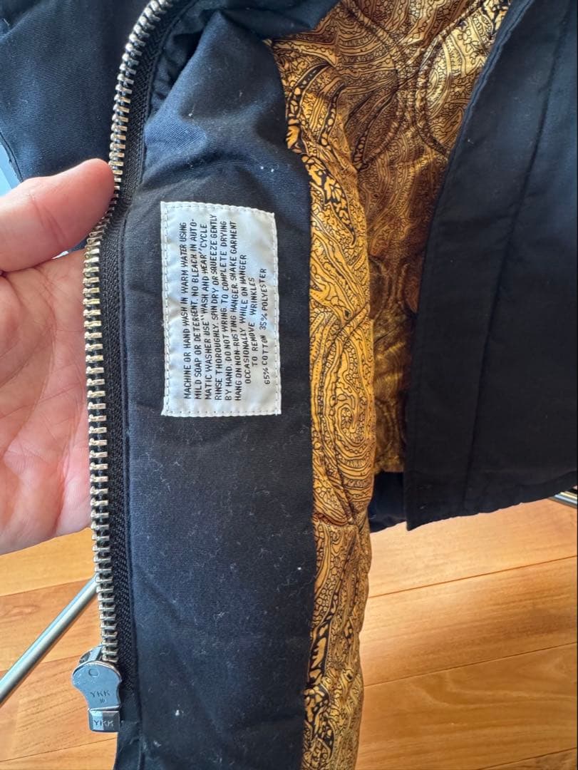 ダービーオブサンフランシスコ　ダービーベスト　ブラック×ゴールド　M