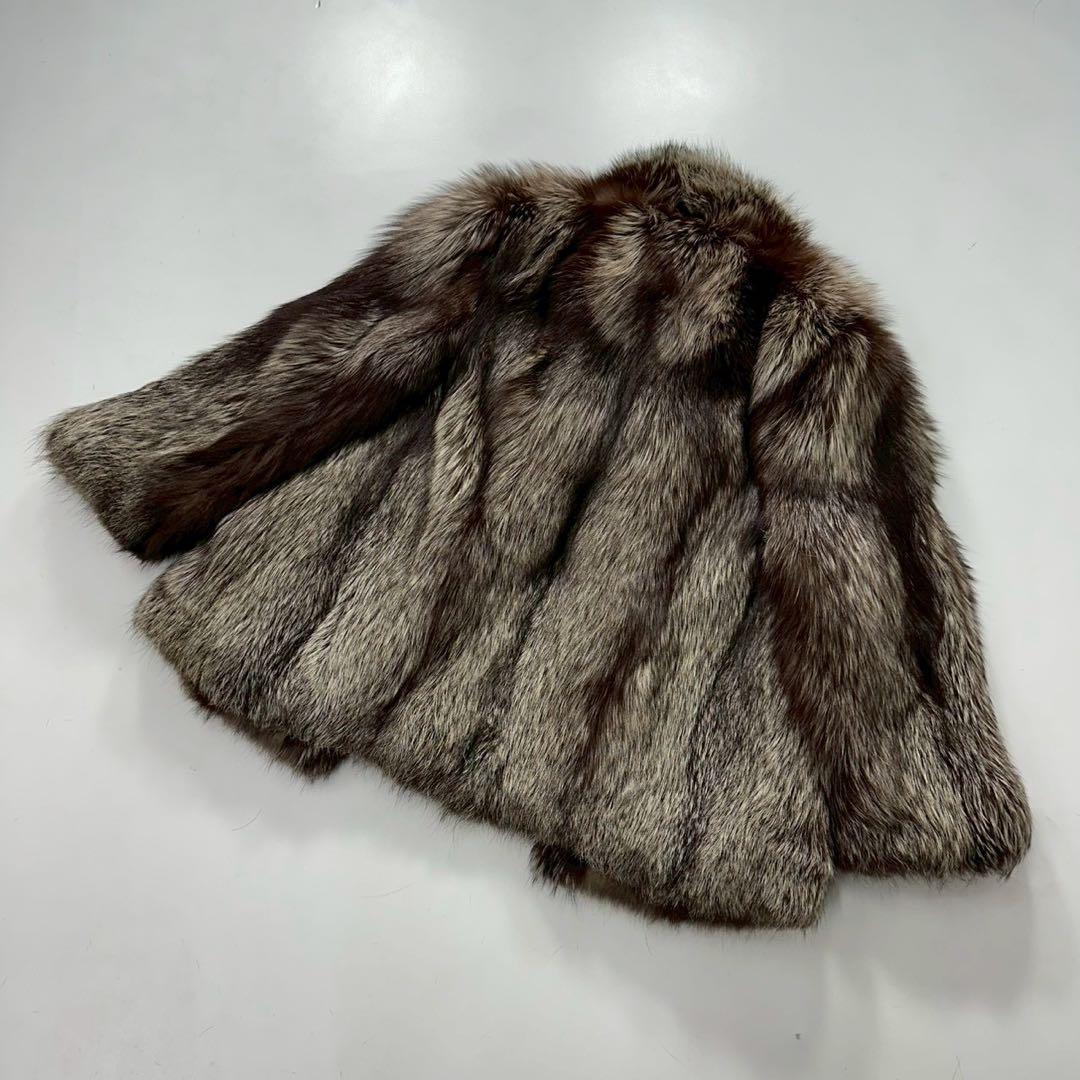 SAGA FOXフォックス ファーコート 毛皮 ボリューム◎ 銀狐