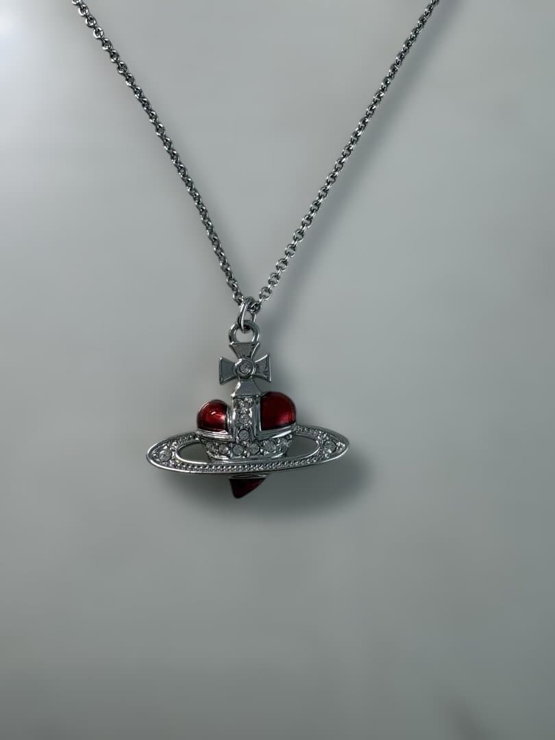 Vivinne Westwood ハートネックレス