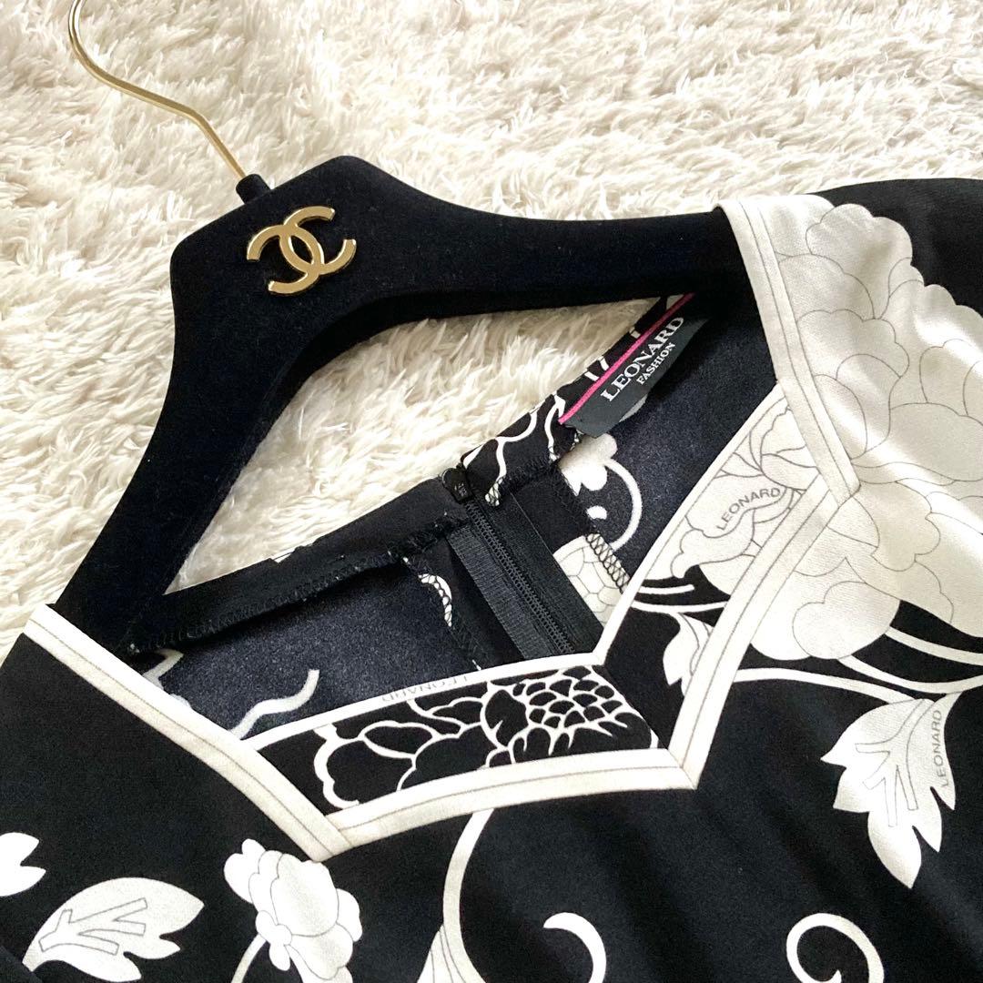 【近年タグ 未使用級】レオナール カンカン チュニック モノトーン 花柄トリム