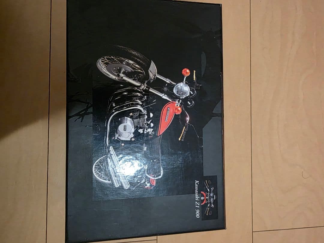 Kawasaki Z1 900 1972年モデル ミニチャンプス　1/12