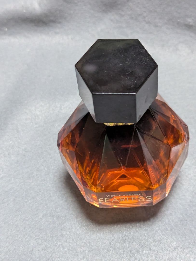 希少ヴィクトリアシークレットフィアレスオードパルファム100ml