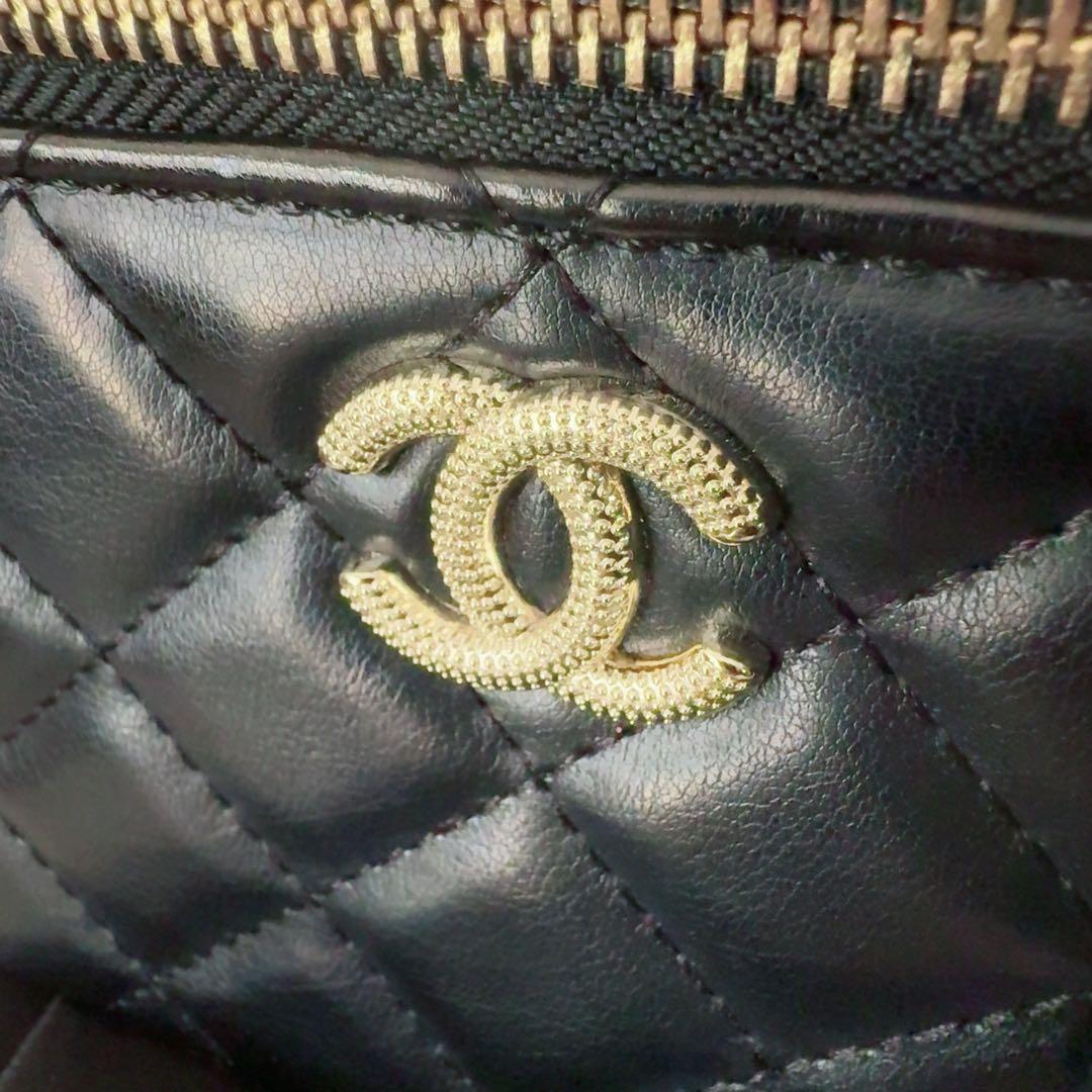 CHANEL ショルダーバッグ ノベルティ バニティ