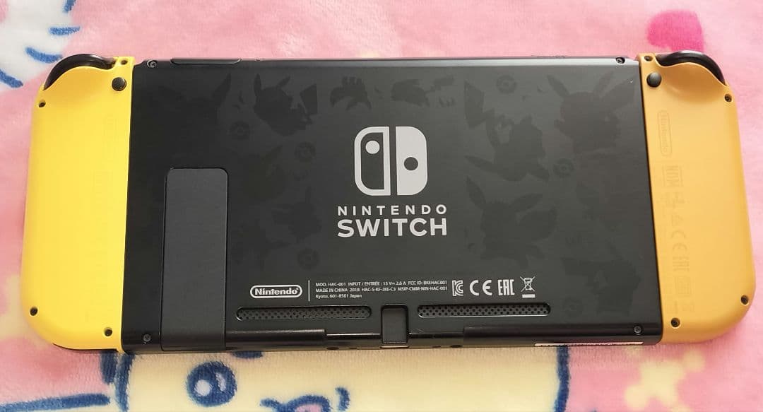 Nintendo Switch ポケモン イーブイ 本体 ピカブイ
