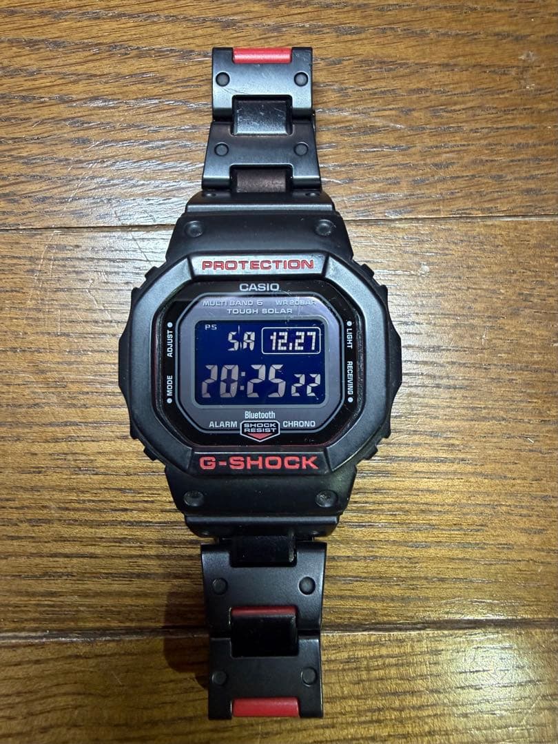 CASIO G-SHOCK GW-B5600HR-1JF 電波ソーラー