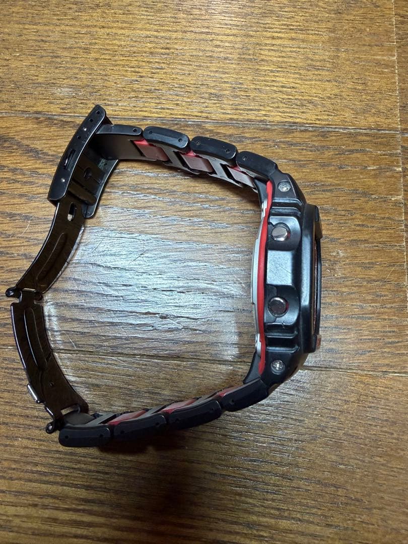CASIO G-SHOCK GW-B5600HR-1JF 電波ソーラー