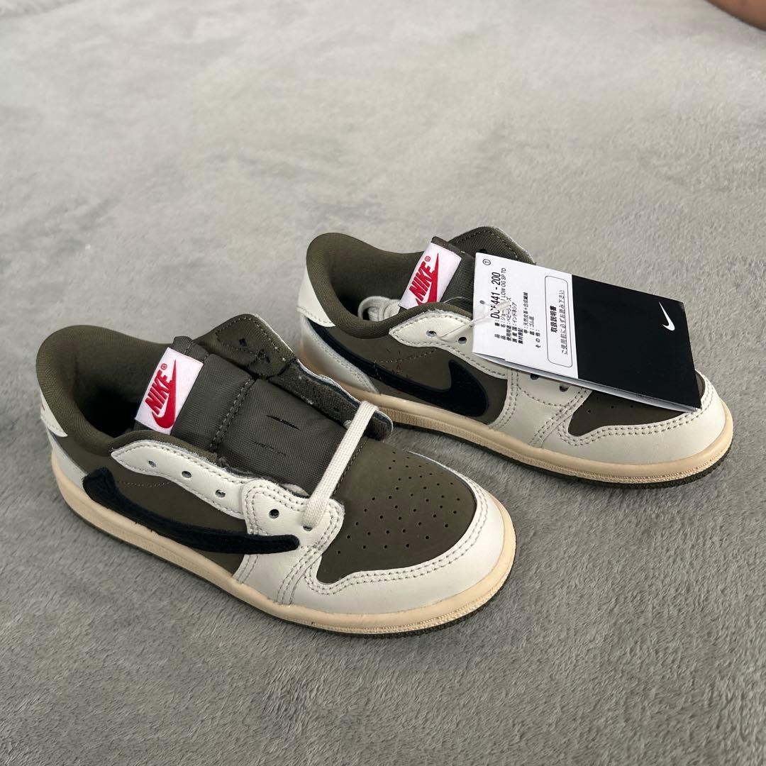 ナイキ　トラヴィススコット　NIKE TRAVIS SCOTT ベビー　キッズ