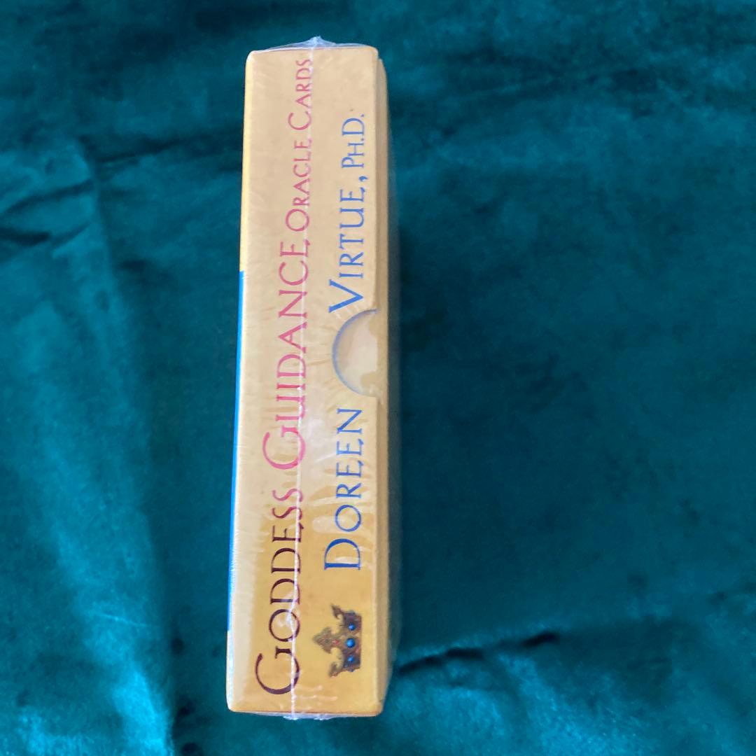 女神のガイダンスオラクルカード 日本語版 金縁 新品未開封