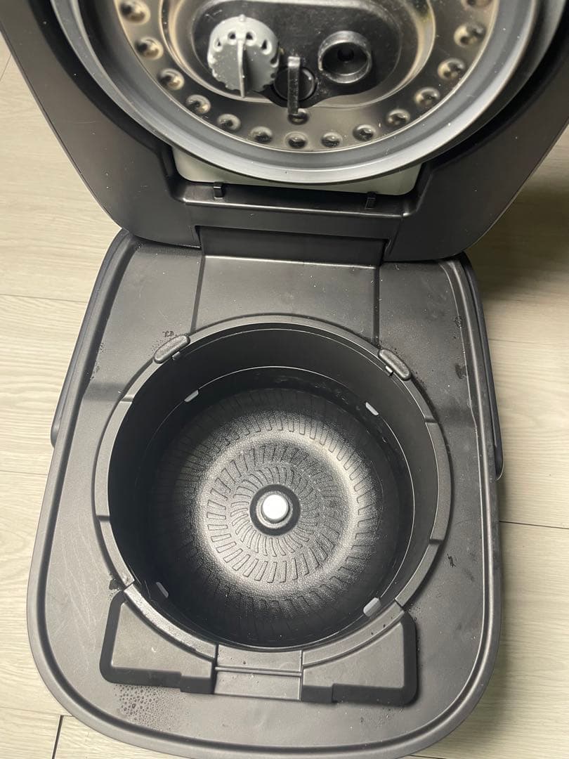 2025年製 TOSHIBA 炊飯器 RC-6PXV 3合炊き