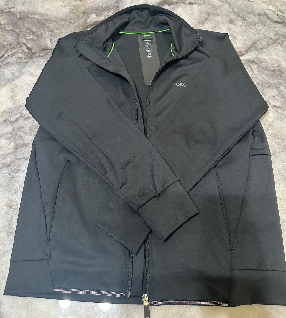 BOSS ブラック ジップアップジャケット