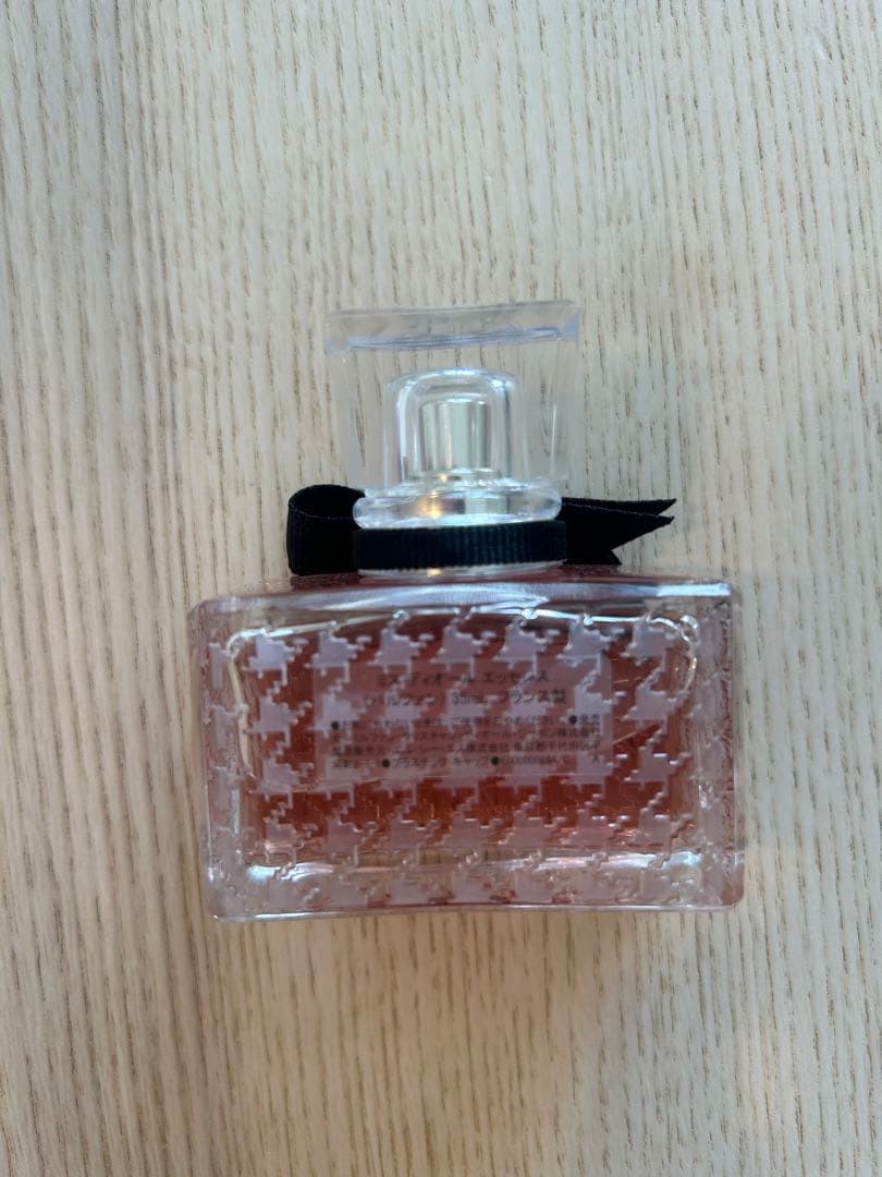 【美品】Miss Dior Essence 香水
