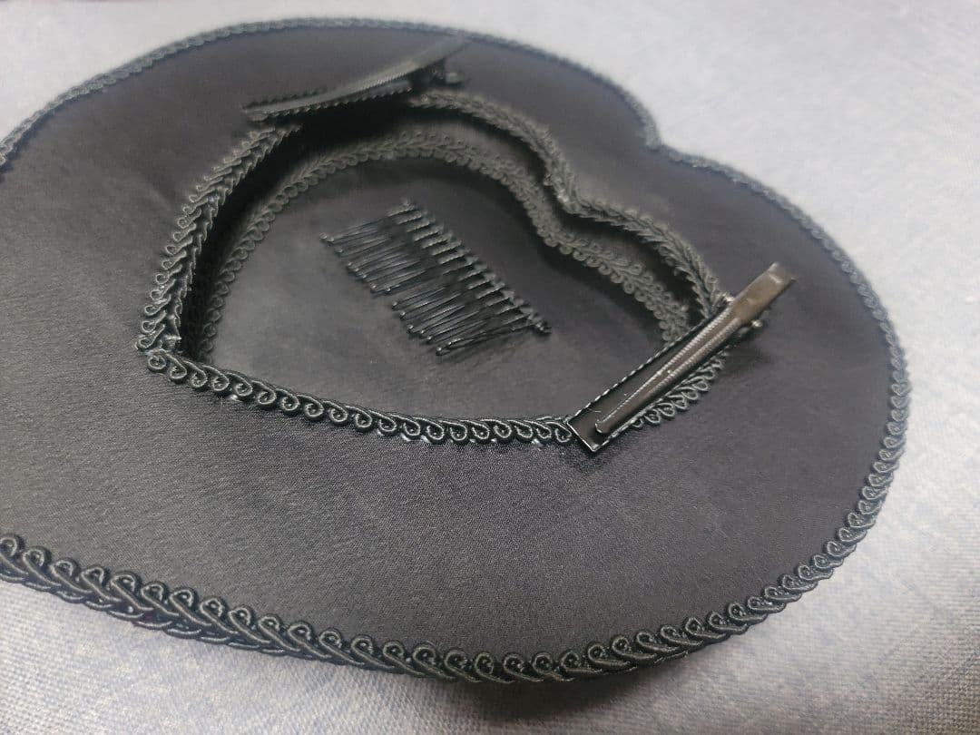 MIHO MATSUDA 帽子 薔薇