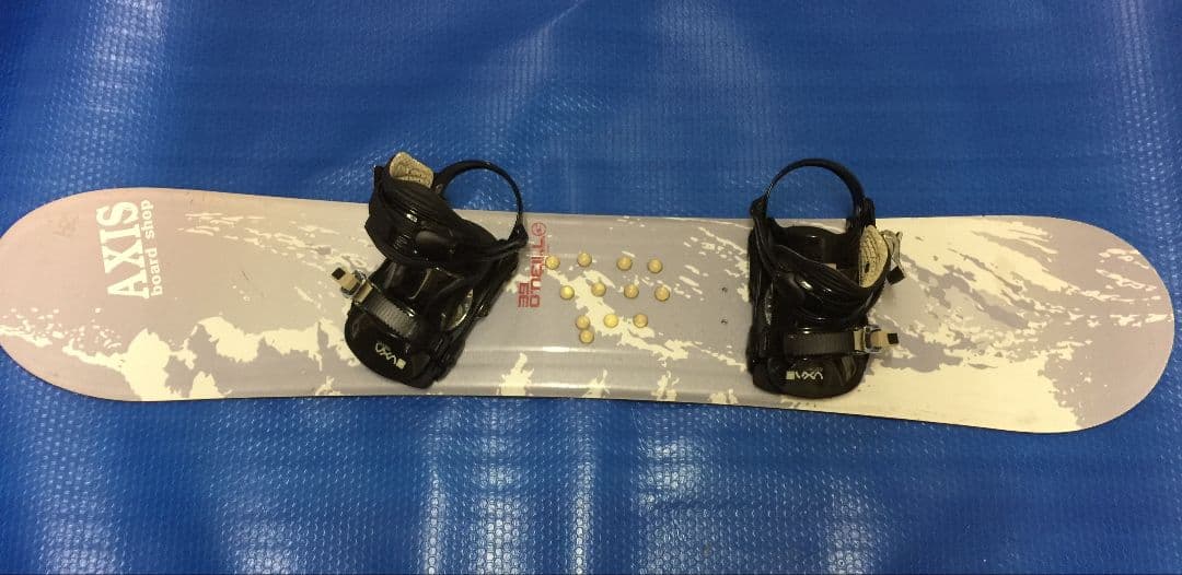 オニール スノーボード板 139cm ビンディング付き