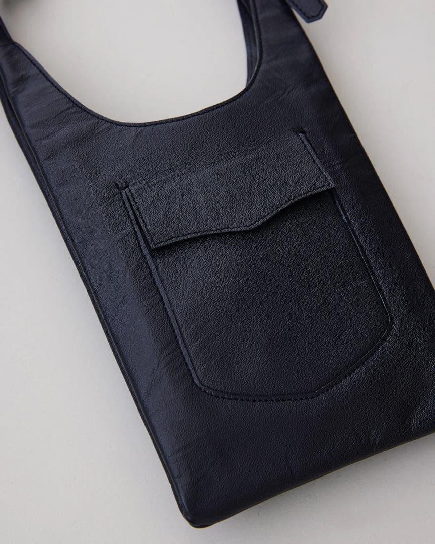 NICENESS LOWE-PETIT ロウプティ ホースレザーNNショルダー