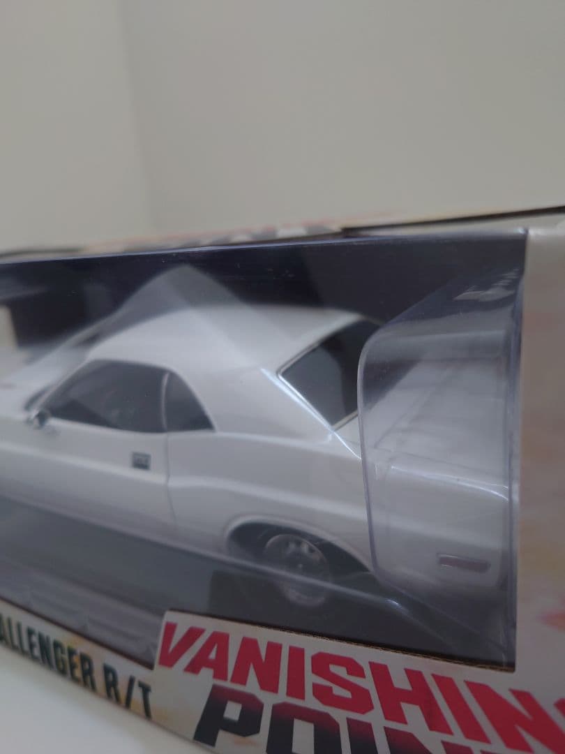 1/18 ダッジ・チャレンジャー R/T バニシング・ポイント 新品未開封