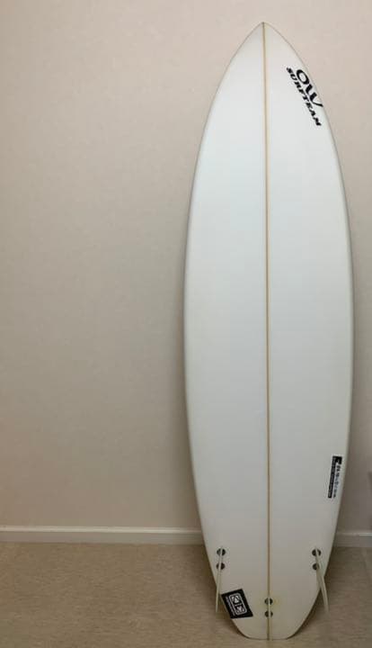 サーフボード　ファンボード(ミドルサイズ)   ボード　フィン