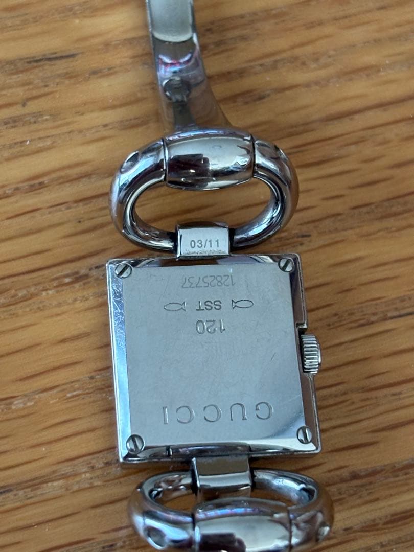 GUCCI グッチ 120 トルナヴォーニクォーツレ ディース腕時計