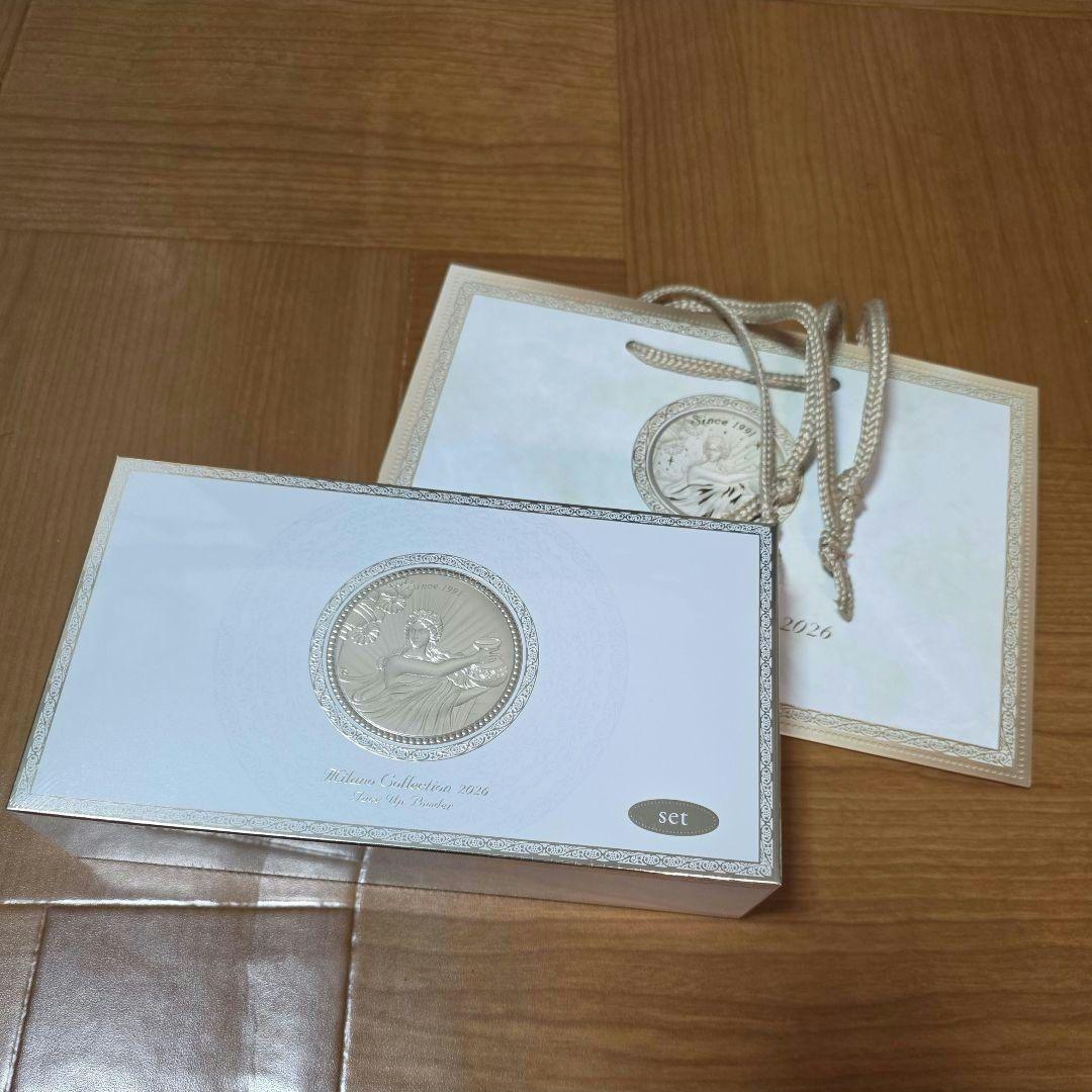 ミラノコレクション2026 フェイスパウダーショップ袋とセット