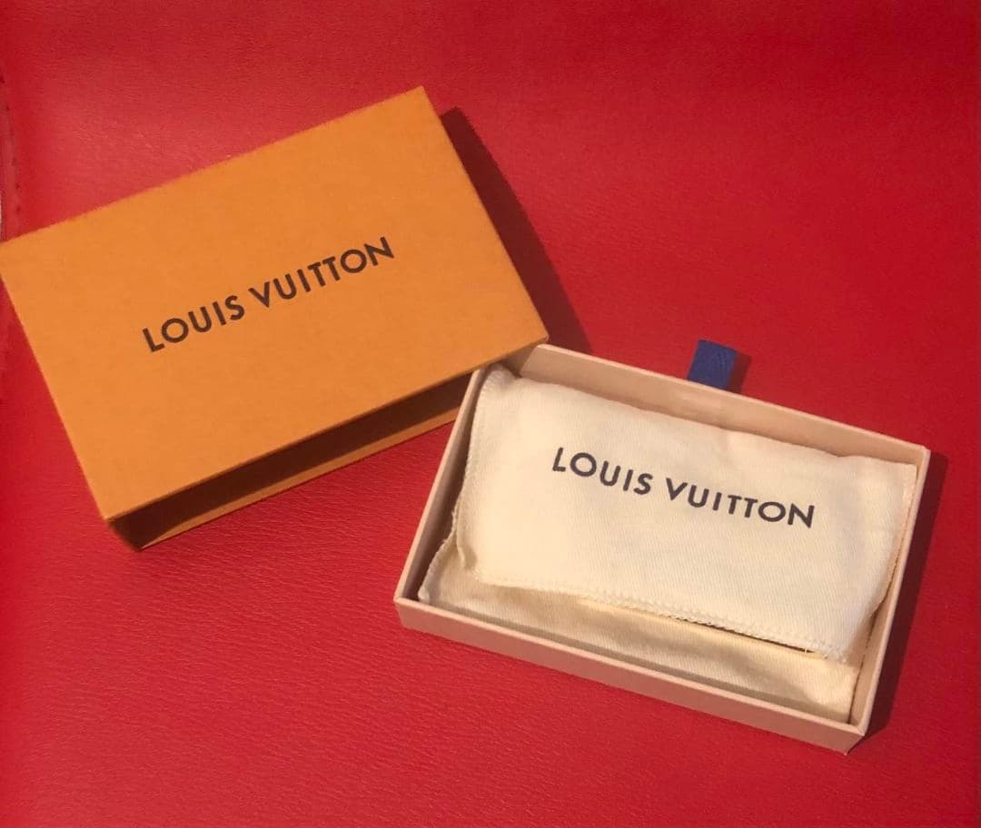 未使用品 Louis vuitton supreme サイコロ キーチェーン