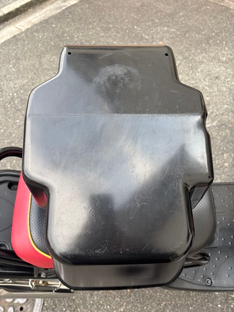 ズーマー　メットイン　ボックス　AF58 ZOOMER　箱　ホンダ