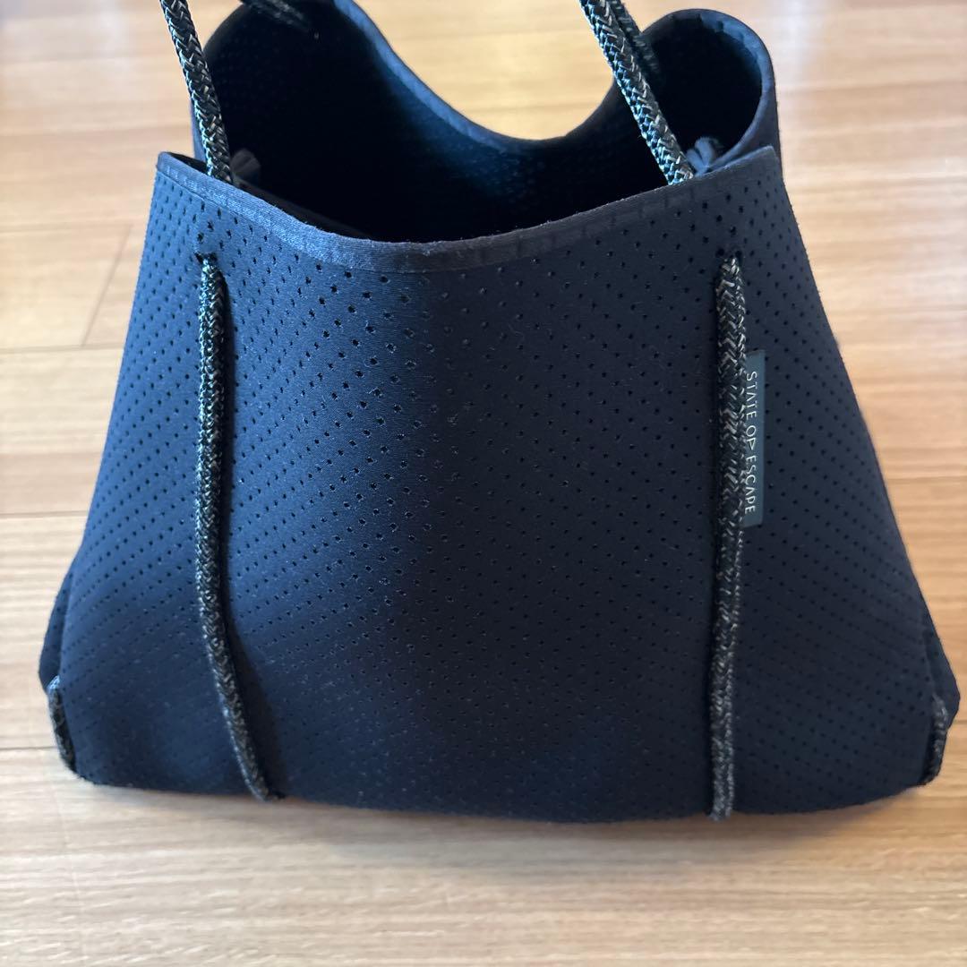 メッシュデザイン トートバッグ 黒 STATE OF ESCAPE