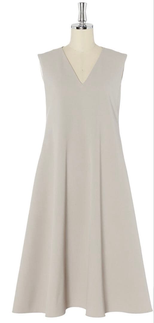 ⭐︎お取り置き⭐︎DAISY LIN Graceful Flare”４２新品未使用