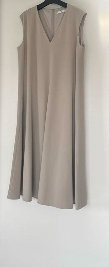 ⭐︎お取り置き⭐︎DAISY LIN Graceful Flare”４２新品未使用