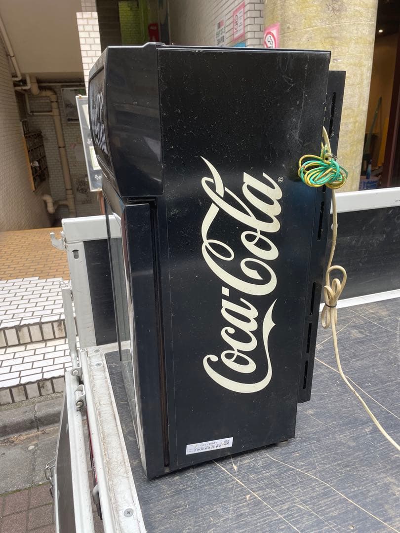 【ジャンク品】Haier　コカコーラ 冷蔵庫 非売品　冷蔵機能無しブラック