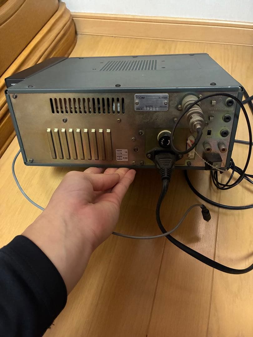 ICOM IC-R7000＋TV-R7000J 広帯域受信機