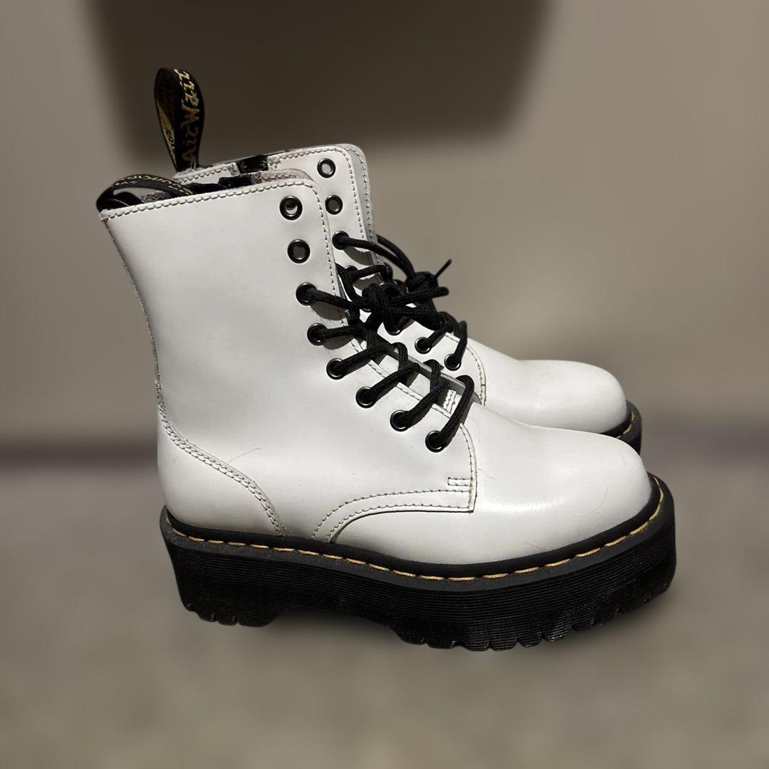 にゃん　2/12まで