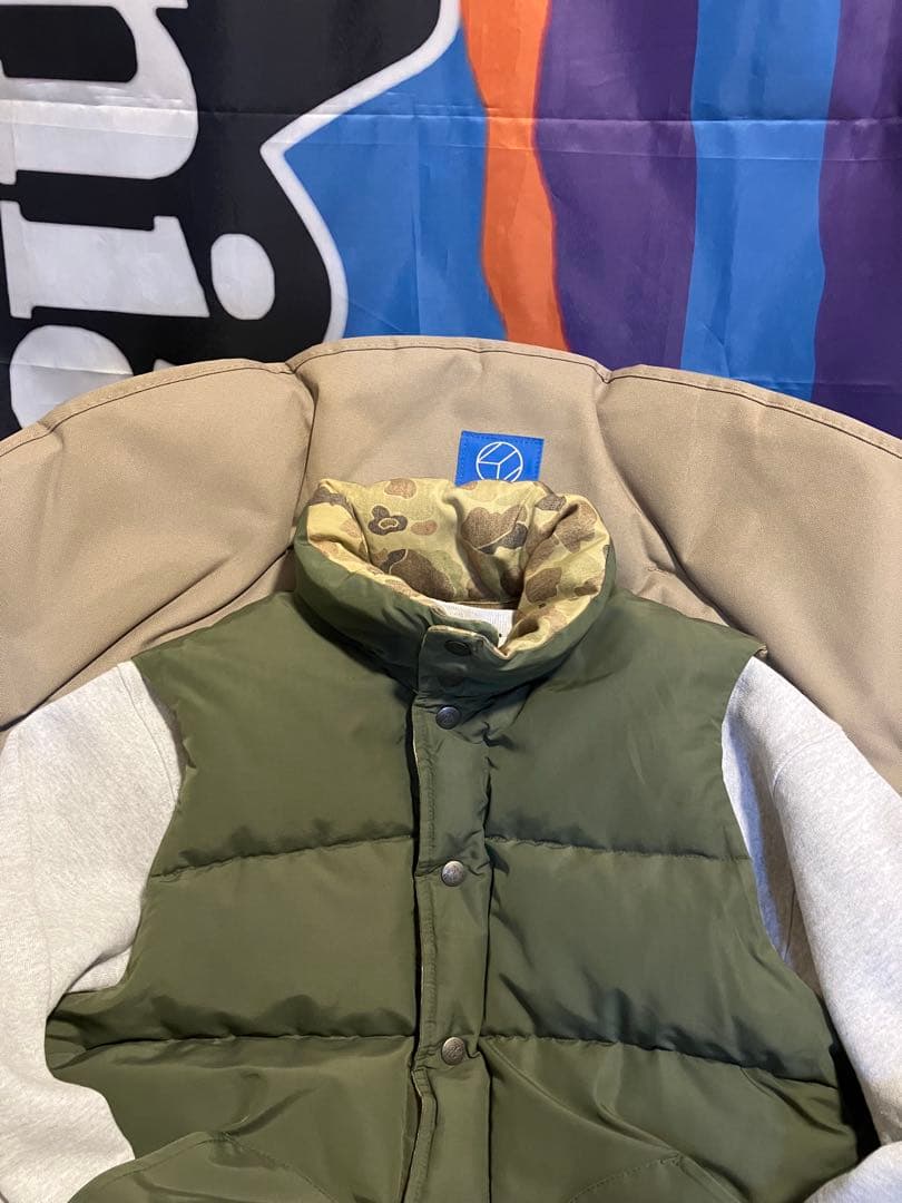 WHITE MOUNTAINEERING×聖林公司 リバーシブルダウンベスト