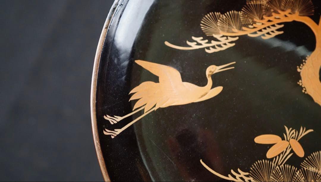 蒔絵　鶴 松紋　丸形黒塗菓子器　共箱　高杯