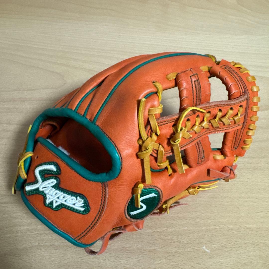 slugger オーダーグラブ　亀澤恭平モデル