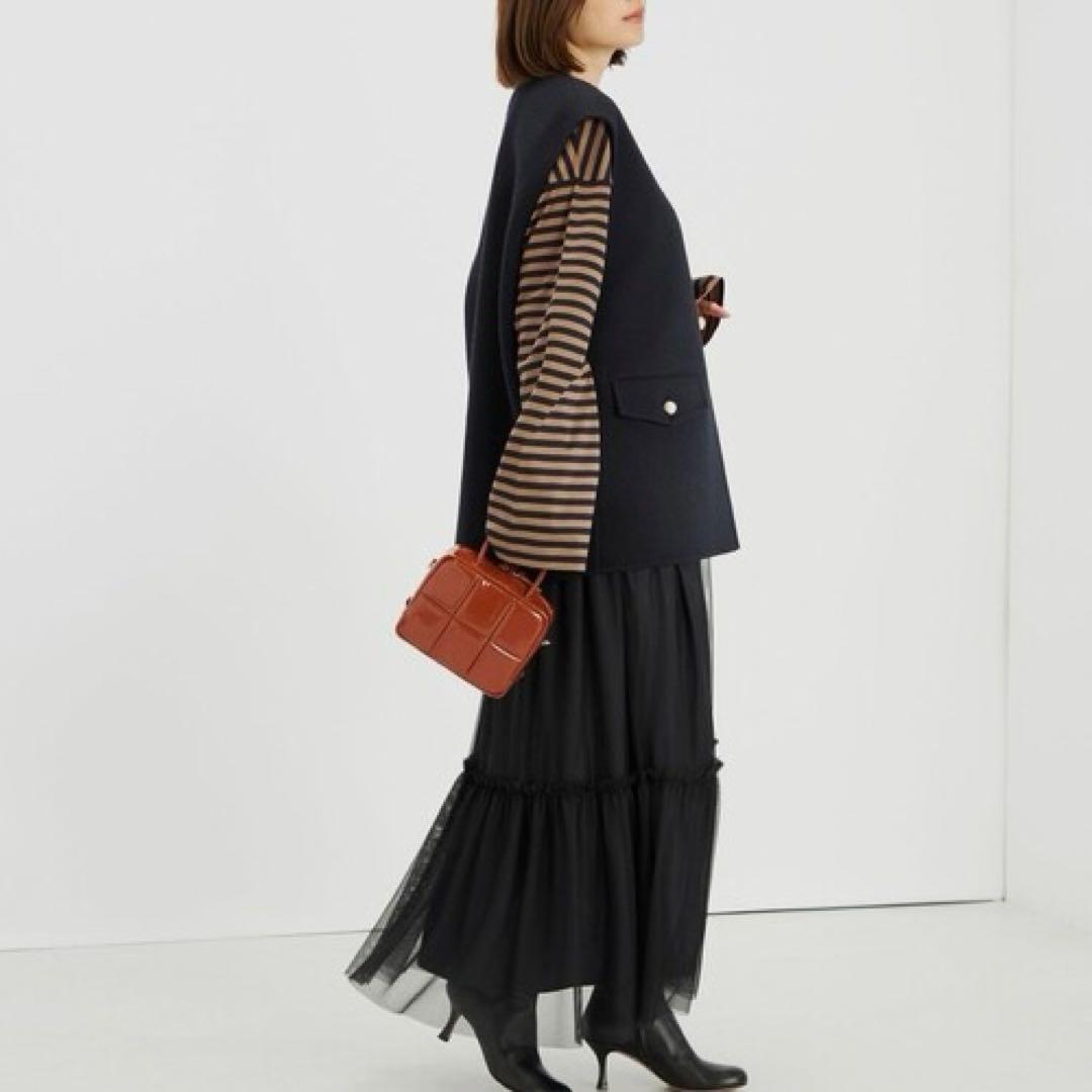 SHIPS SUPER140 ジーロンウール パール モチーフ ボタン ジレ 黒