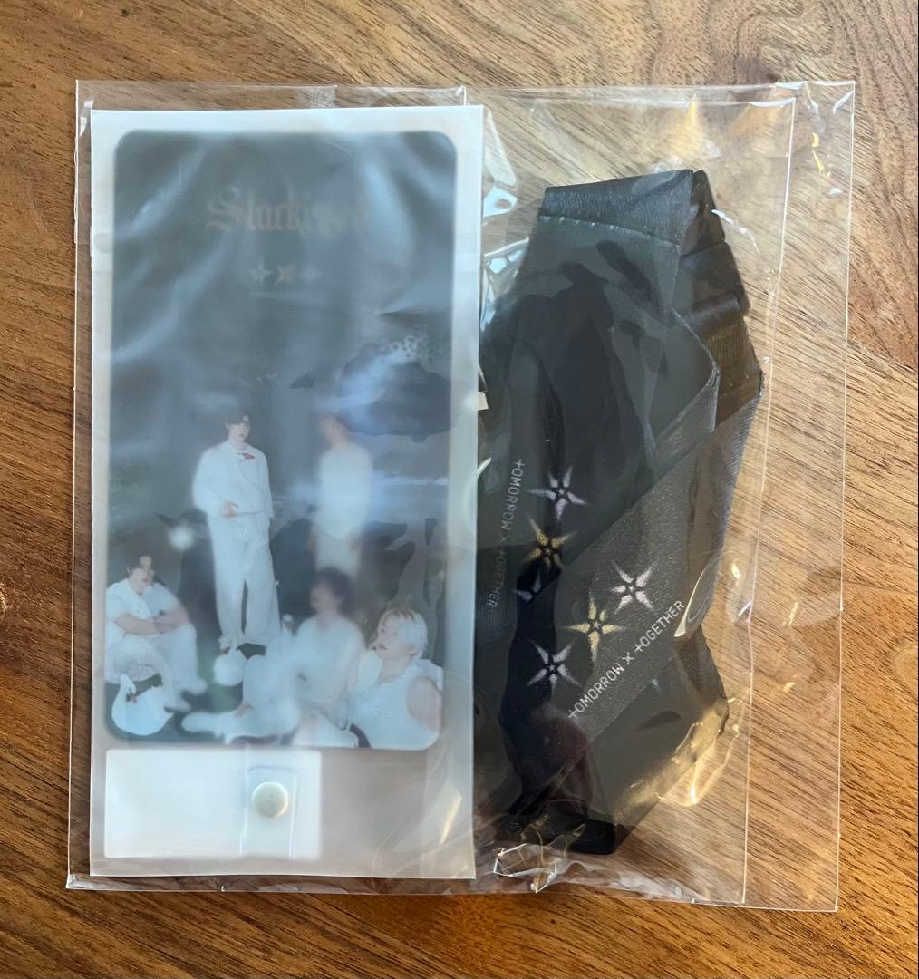 値下げ新品未開封TXT starkissed シリアル17枚weverse特典付