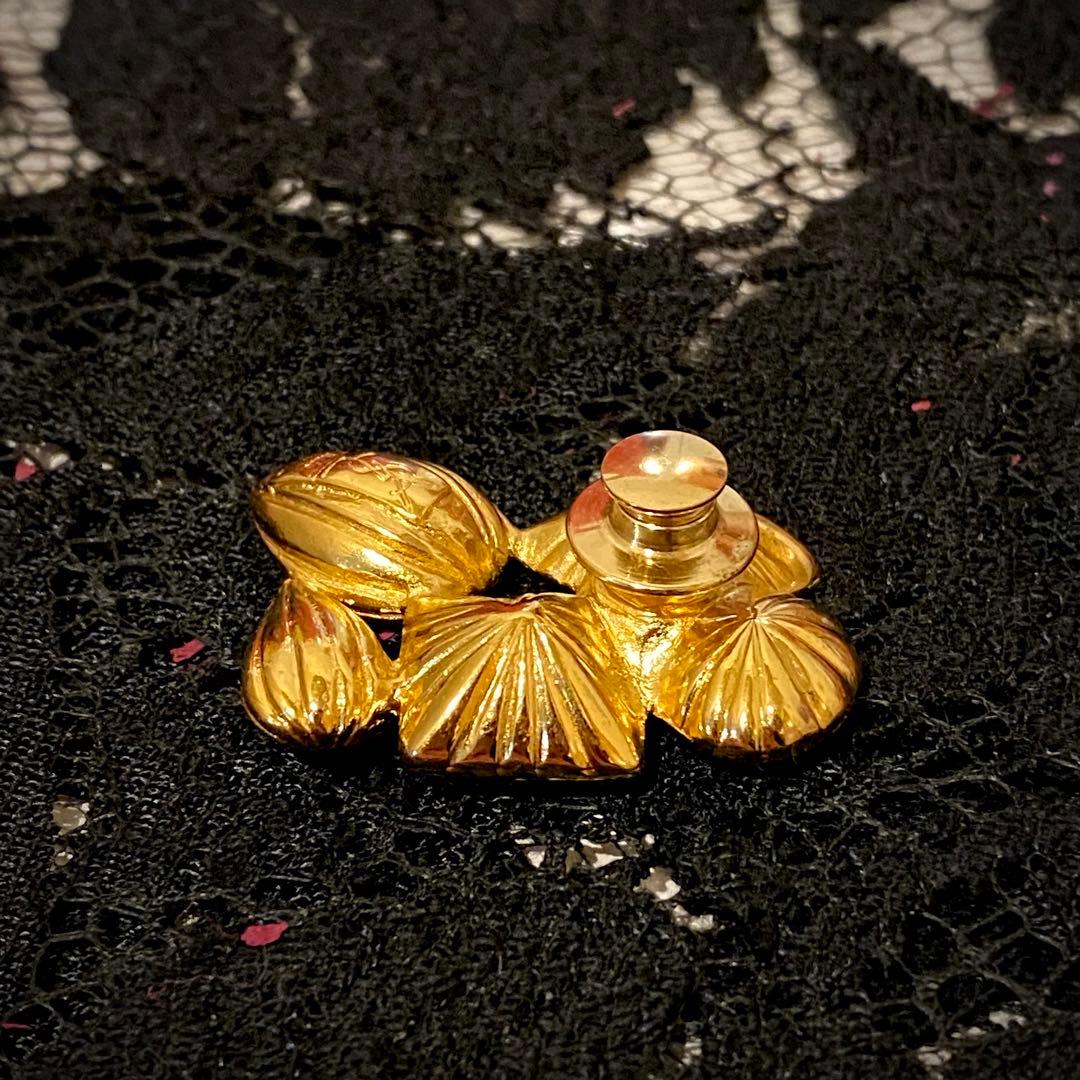 希少 Yves Saint Laurent カラーストーンブローチ