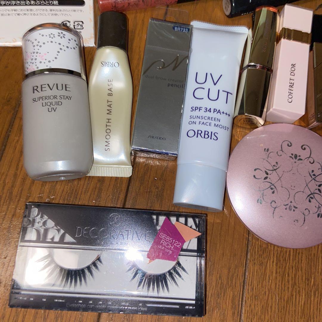 【勝手に出品！】ママの 化粧品  セット  化粧ポーチごと