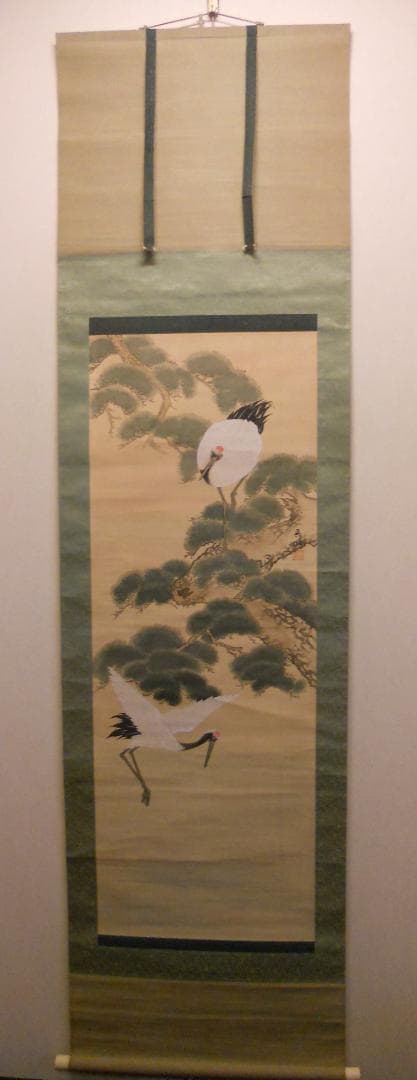 掛け軸 横田吾峯 松鶴図 絹本 希少 軸装 茶道具 掛軸 です。